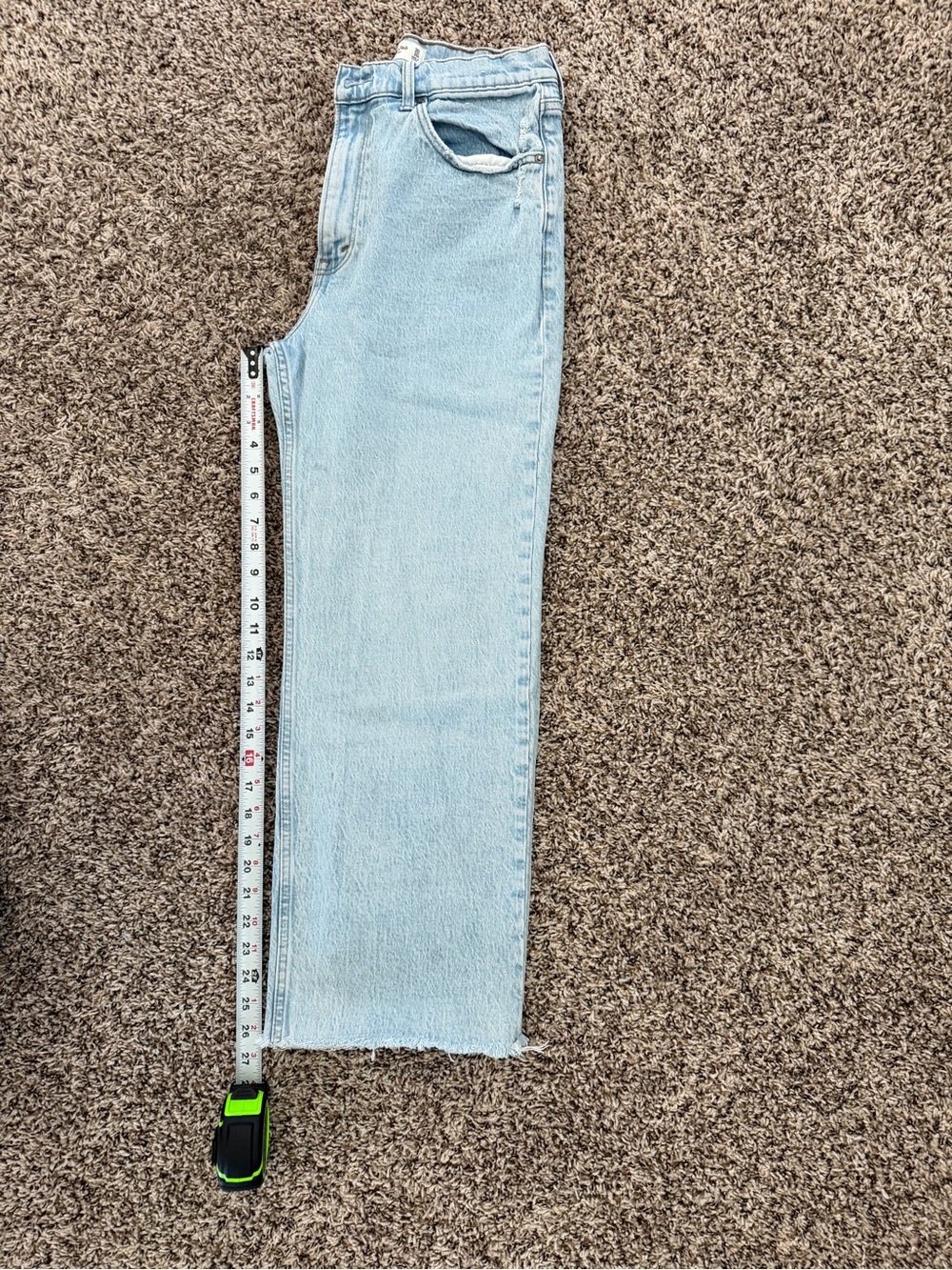 Abercrombie 90’s Relaxed High Rise Jeans - Picture 3 of 3